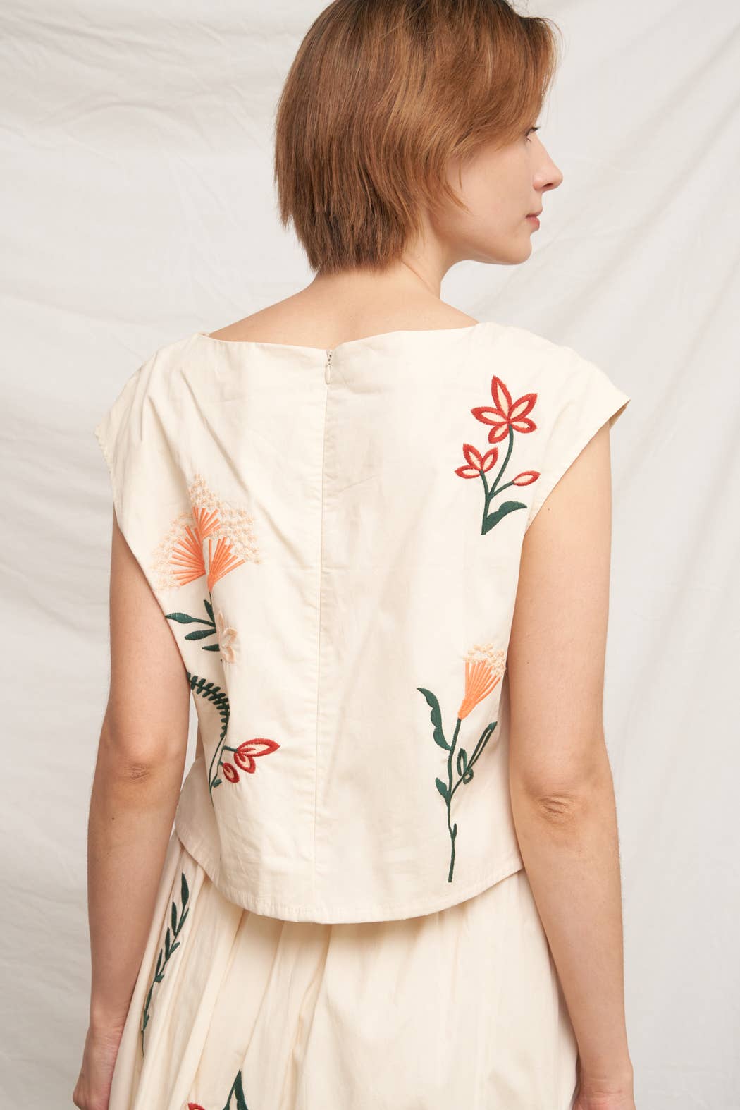 Floral Embroidered Top | Beige