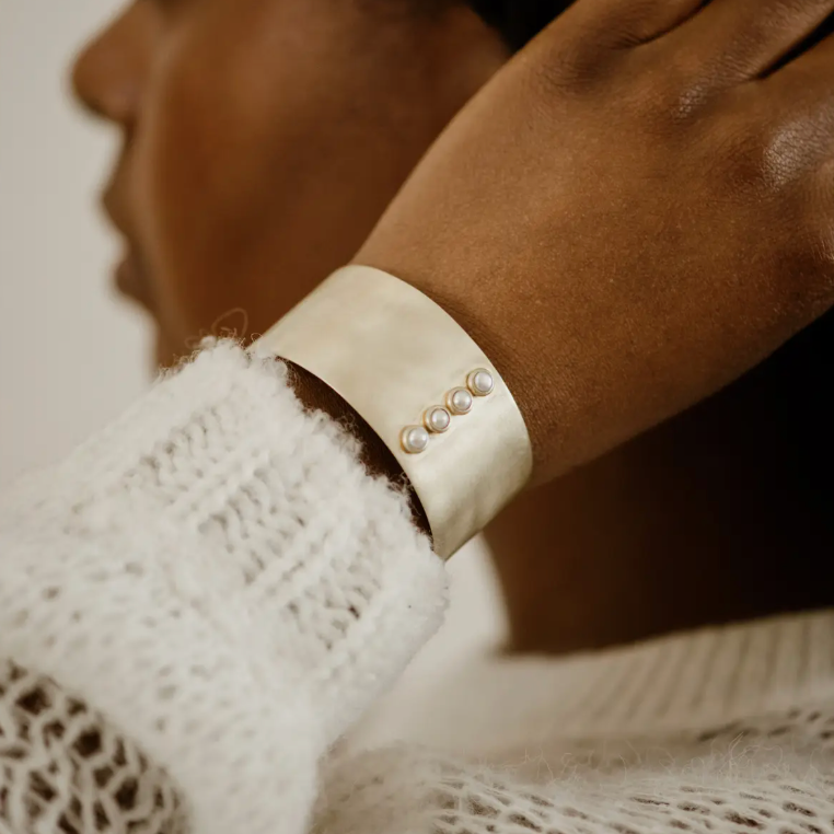 Absaroka Cuff