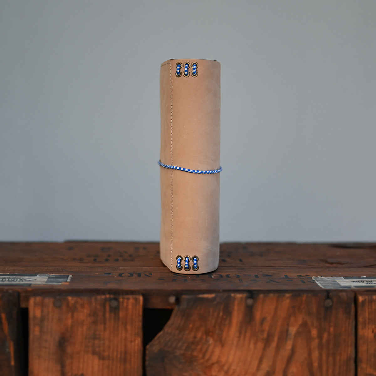 Folio LE | Velvet Natural