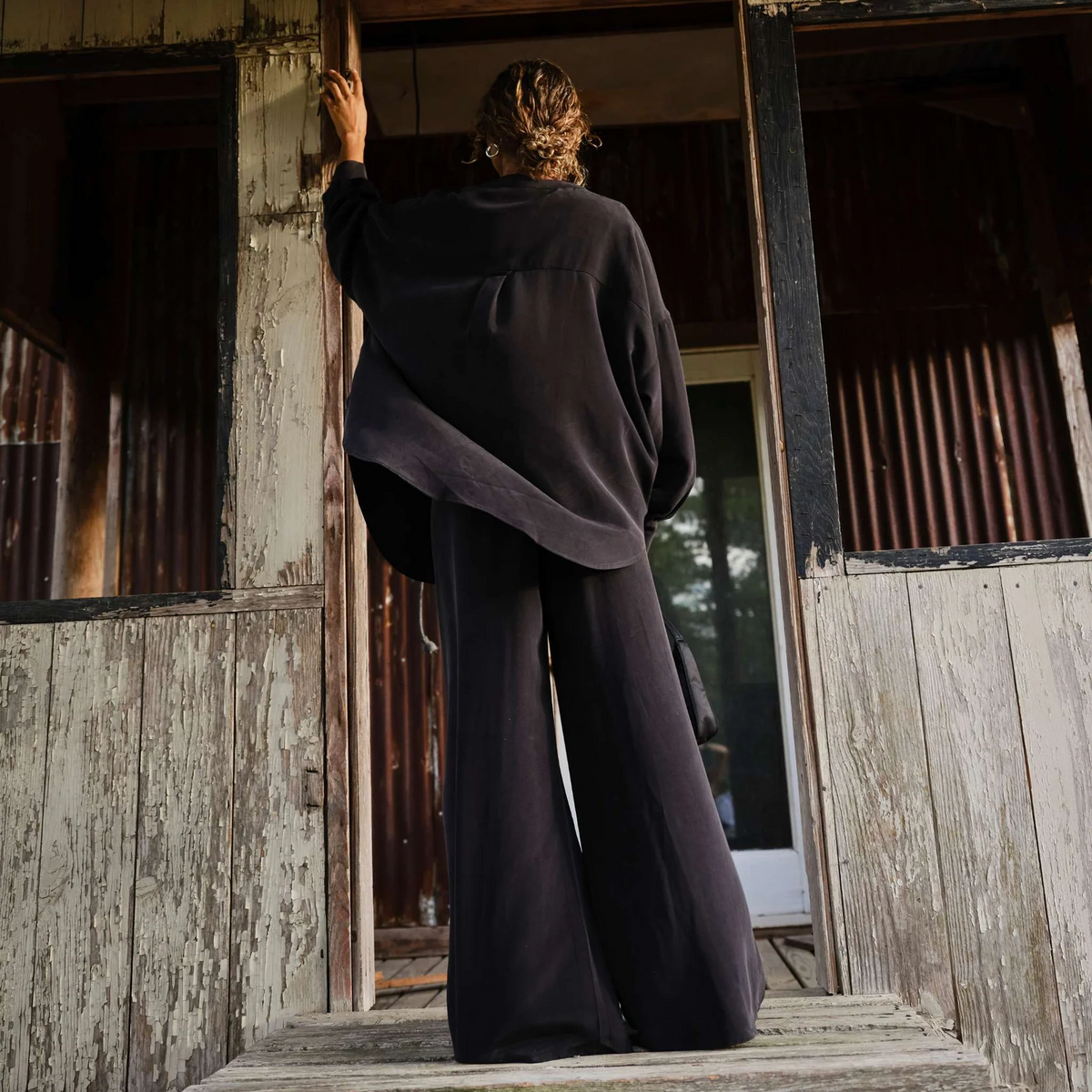 Sandwashed Silk Top | Black