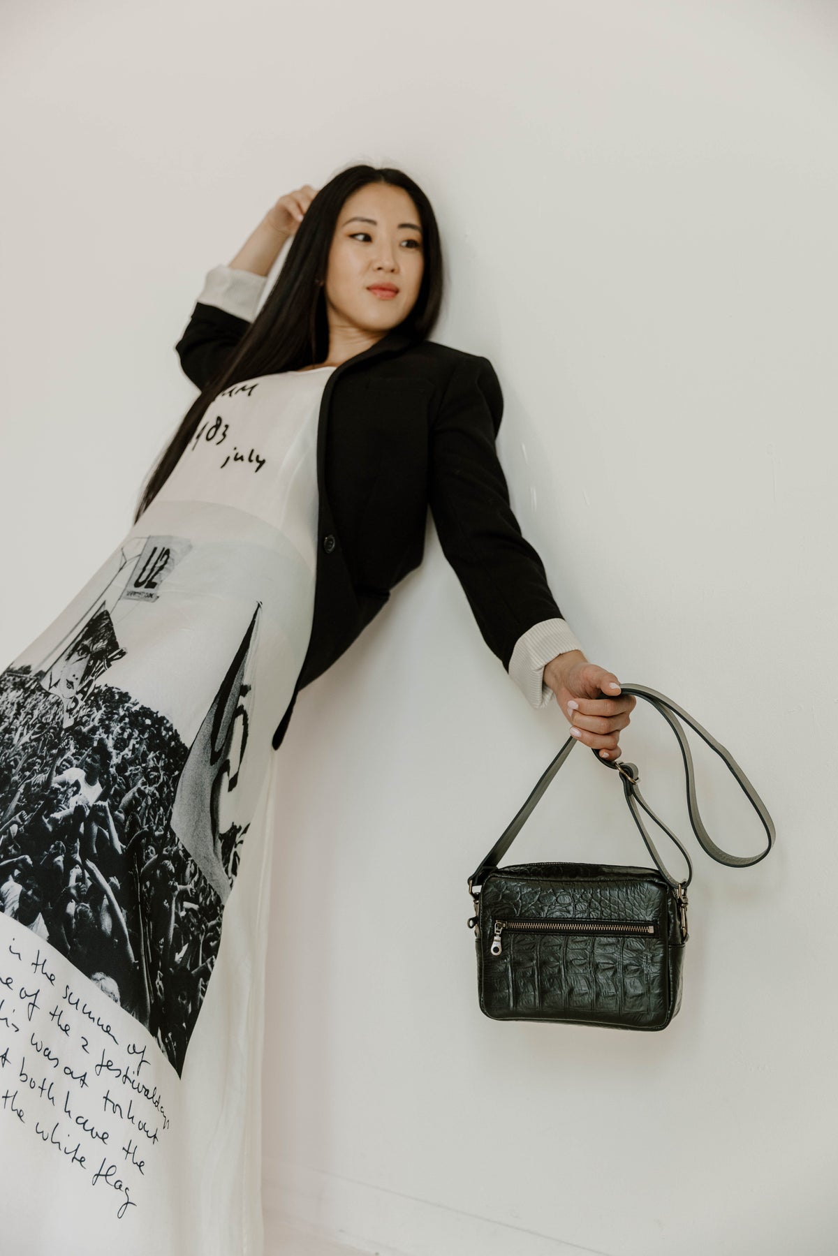 Whitney | Black Hornback